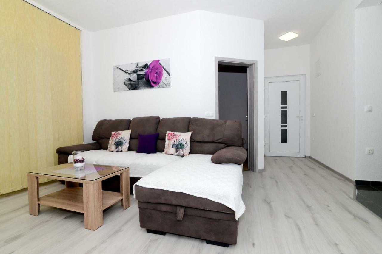 Apartmens Leona Zadar Exterior foto