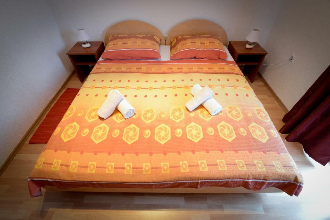 Apartmens Leona Zadar Exterior foto
